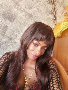 644156500: Chica busca chico en Sevilla