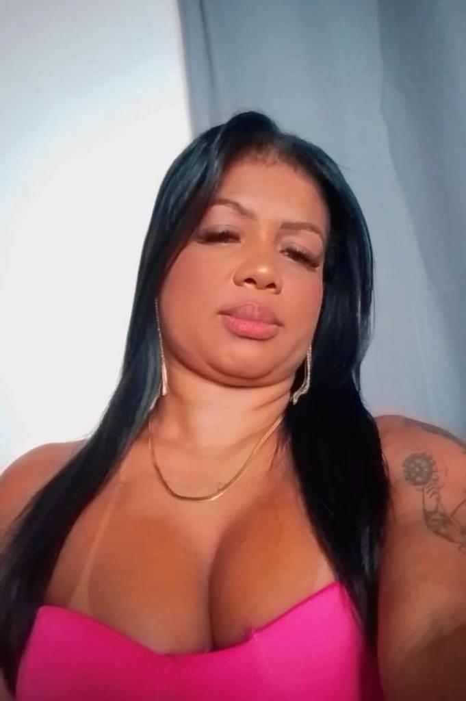 Chica busca chico en Sevilla: 