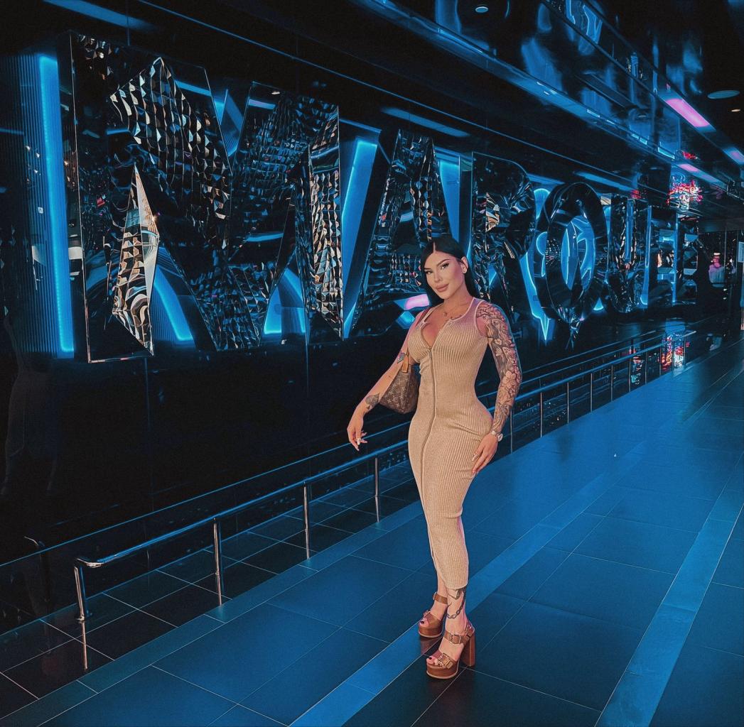 Chica busca chico en Alicante: 