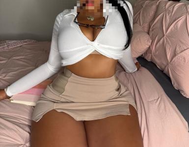 604286456: Chica busca chico en León