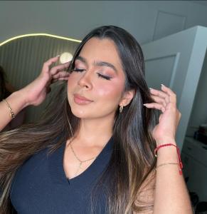 742052345: Chica busca chico en Castellón