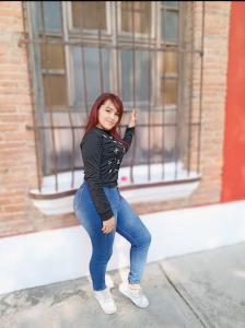 600654896: Chica busca chico en Sevilla