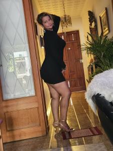 643217405: Chica busca chico en Valencia