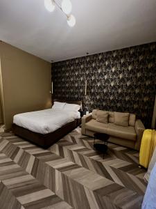 663016171: Travesti en León