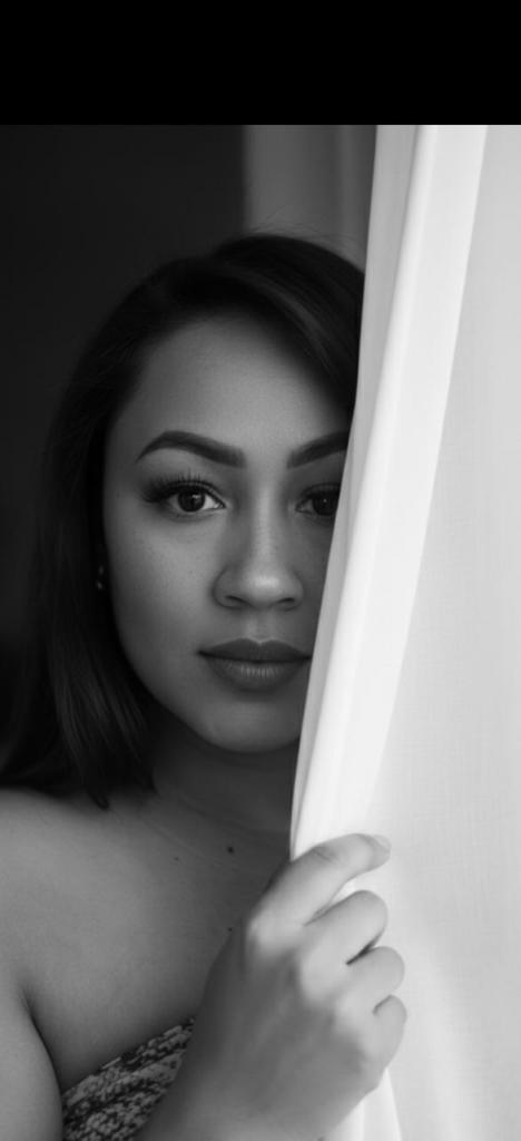 Chica busca chico en Cádiz: 