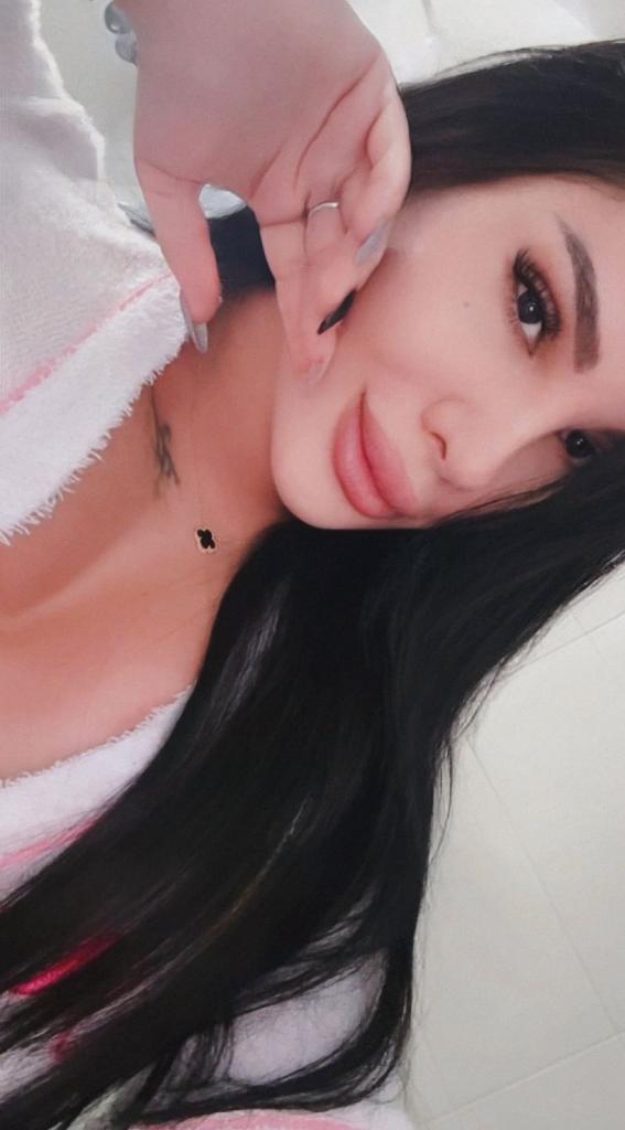 613946755: Chica busca chico en Alicante