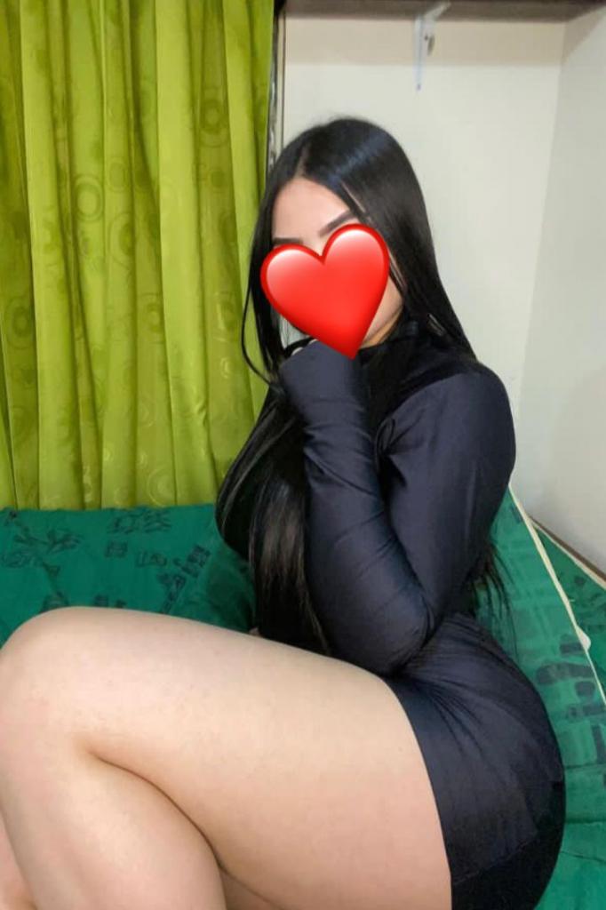 614712404: Chica busca chico en Tarragona