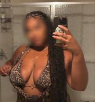 662649339: Chica busca chico en Barcelona