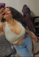 667076873: Chica busca chico en Barcelona