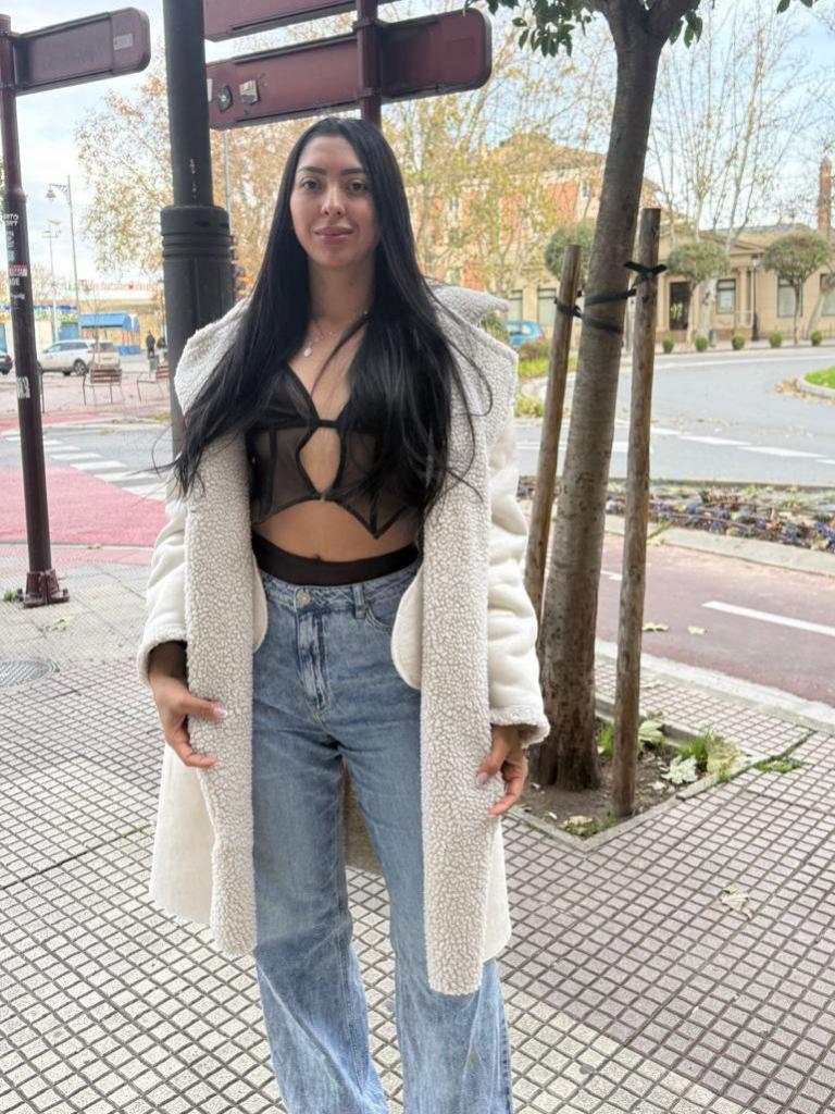 643198758: Chica busca chico en La Rioja