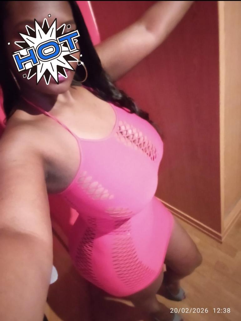 Chica busca chico en Cuenca: 