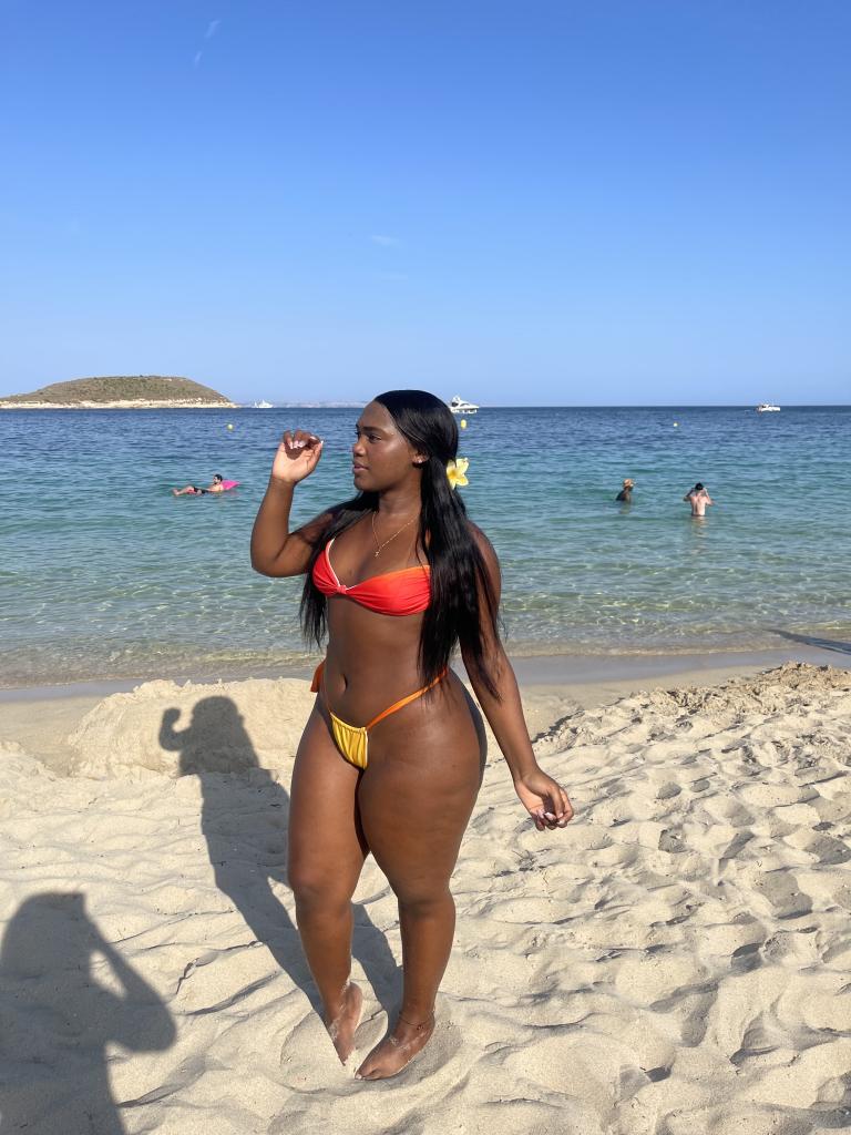 Chica busca chico en Murcia: 