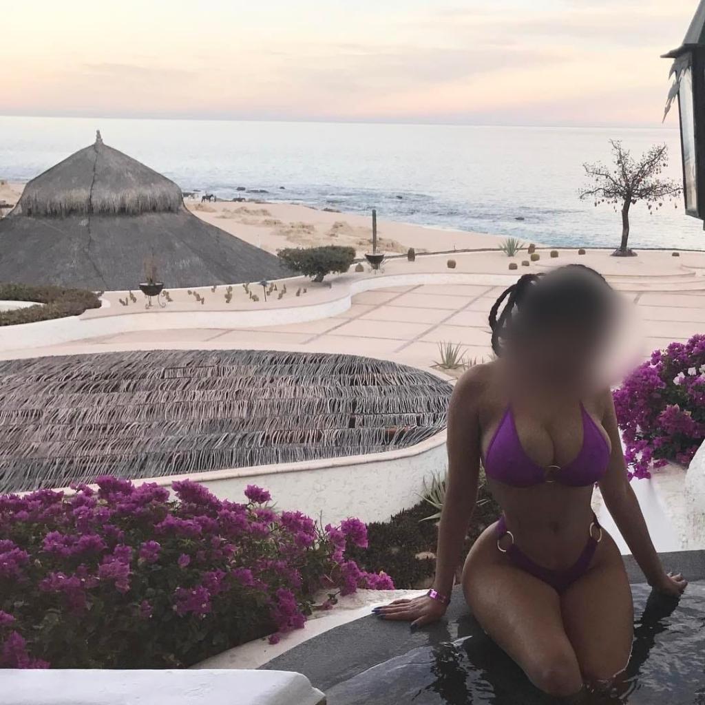 Chica busca chico en Barcelona: 