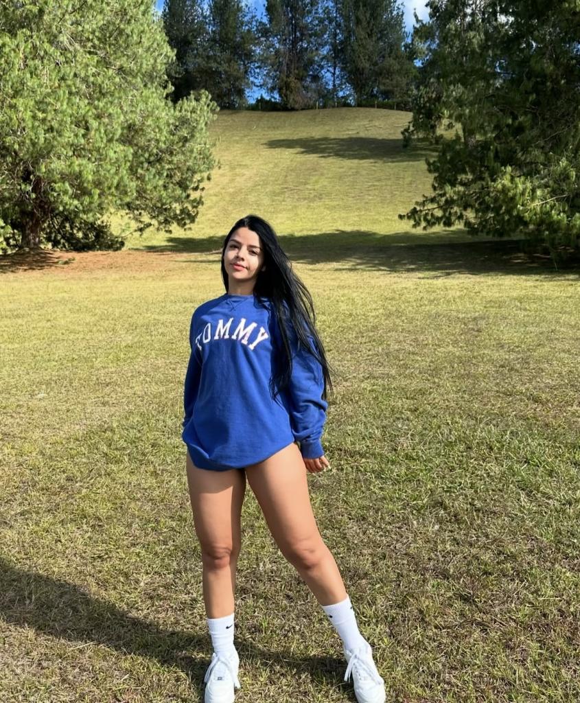 Chica busca chico en Tenerife: 