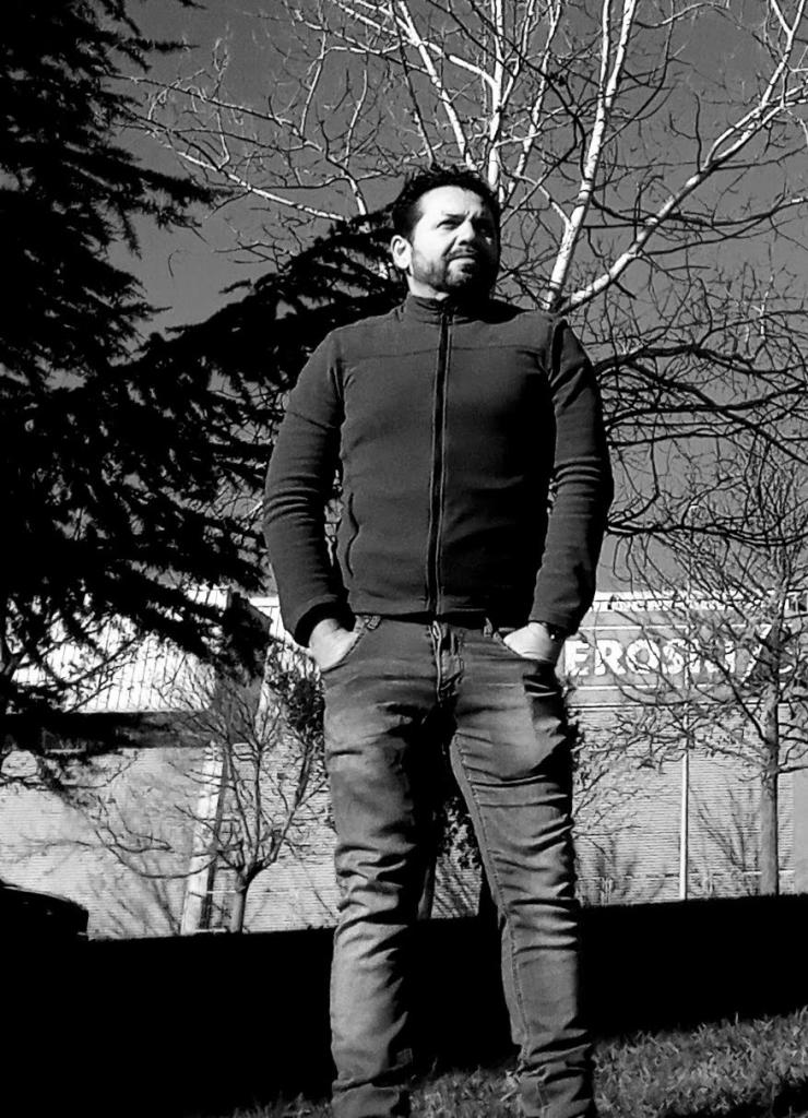 603858692: Chico busca chica en Navarra