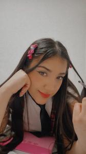 604388142: Chica busca chico en La Coruña