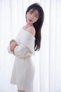 688181075: Chica busca chico en Málaga