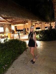 604319829: Chica busca chico en Málaga