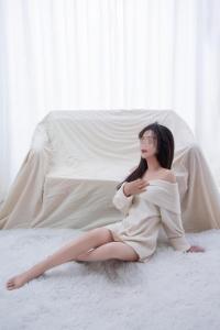 688181075: Chica busca chico en Málaga