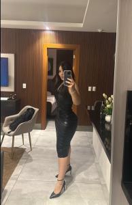 615557575: Chica busca chico en Zaragoza