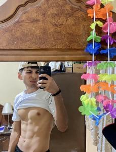 635923732: Chico busca chica en Málaga