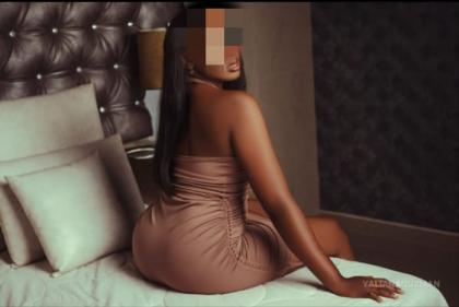 631706611: Chica busca chico en Tarragona