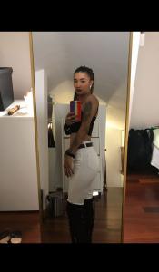 637471010: Chica busca chico en Barcelona