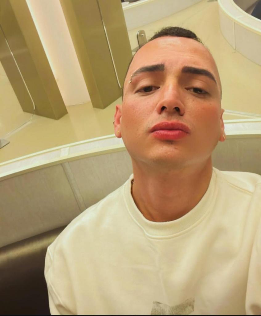 641917312: Chico busca chica en Zaragoza