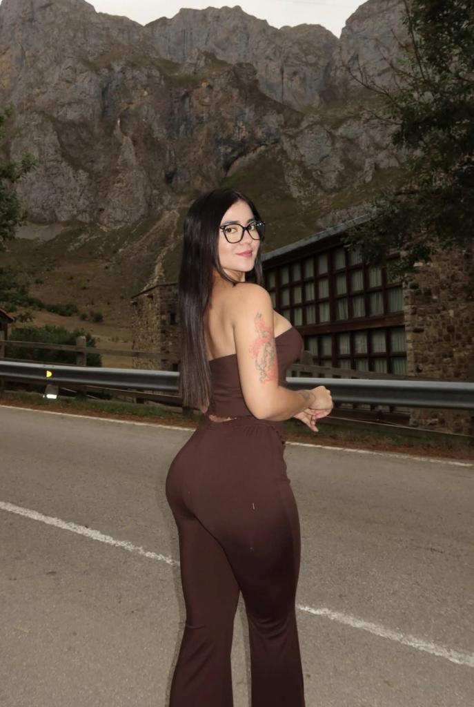 Chica busca chico en Murcia: 