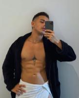 617713826: Chico busca chica en Madrid