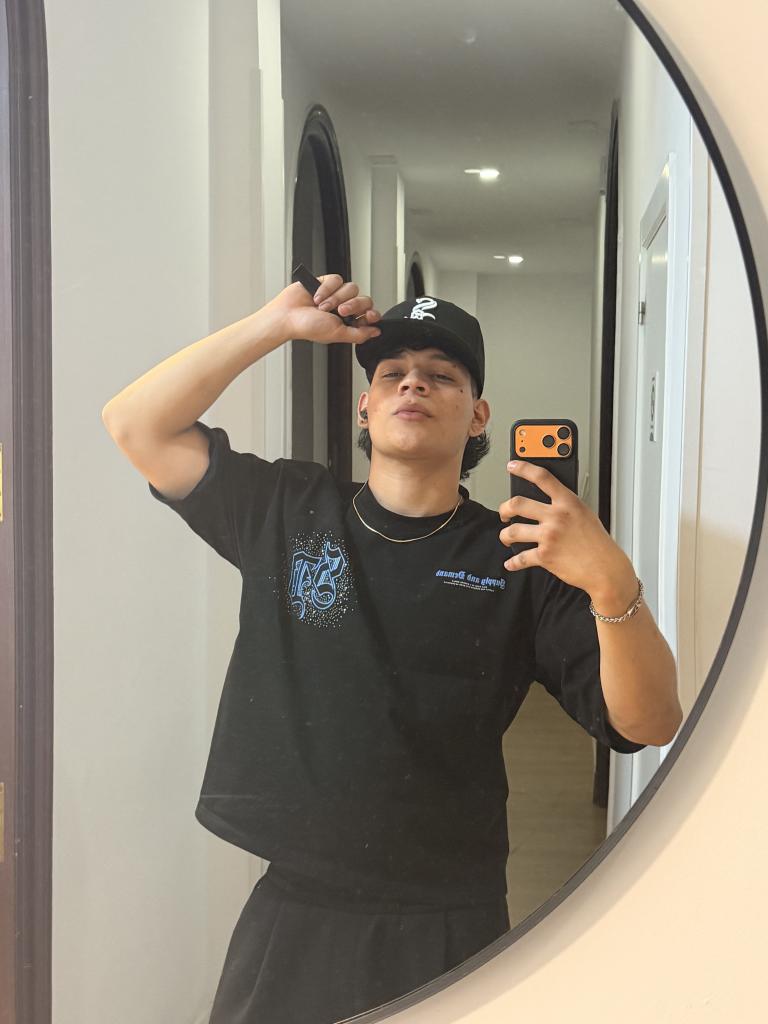 Chico busca chica en Madrid: 