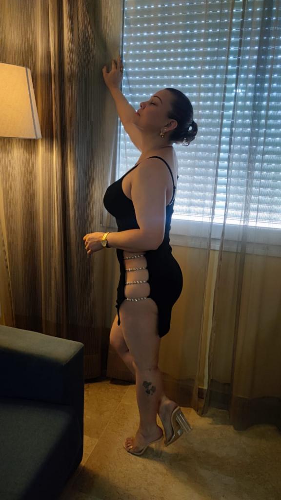 Chica busca chico en Menorca: 