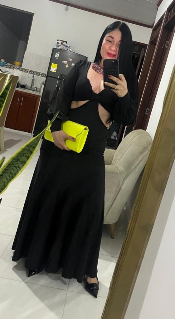 Chica busca chico en Tenerife: 