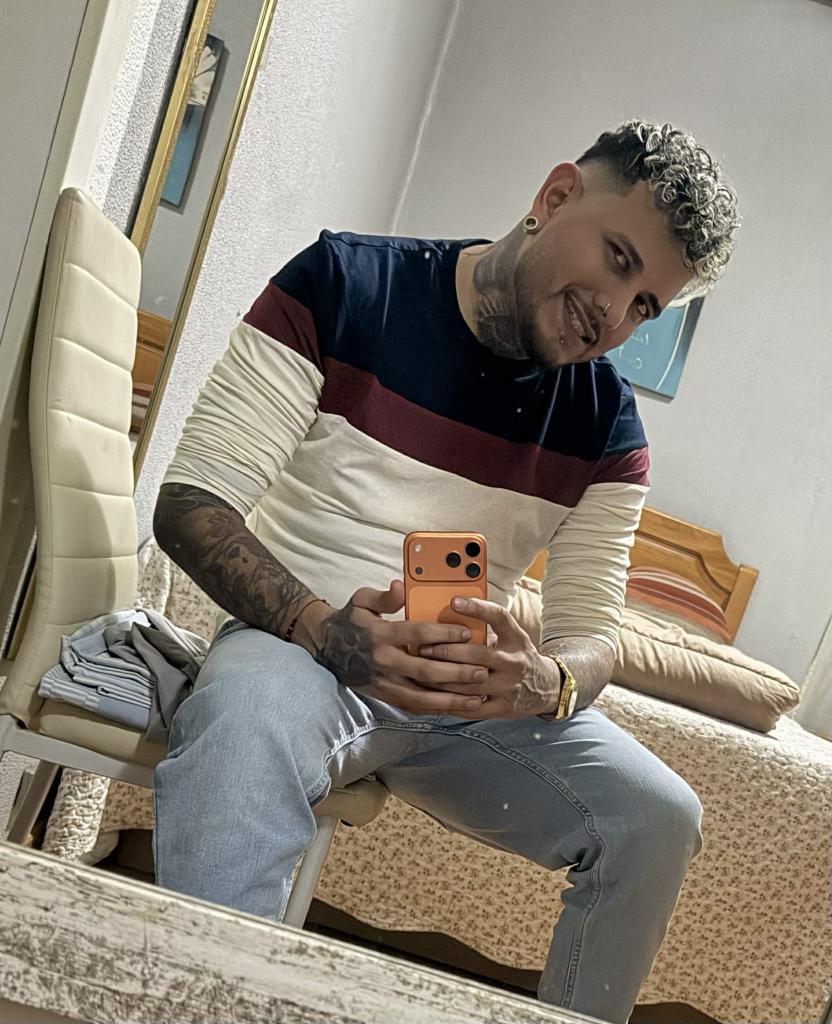 643996289: Chica busca chico en Ciudad Real