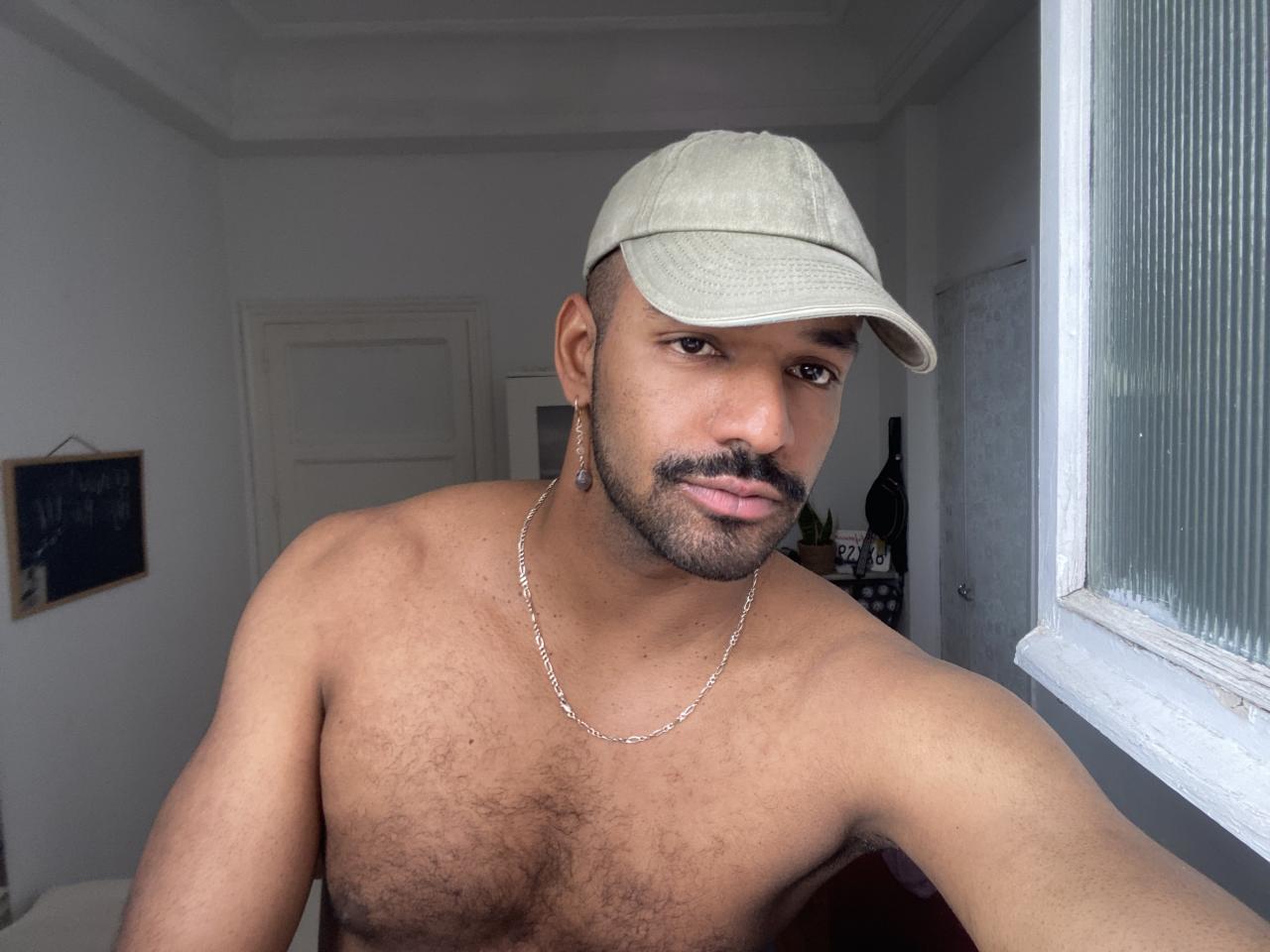 Chico busca chica en Madrid: 