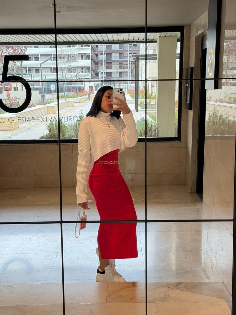 Chica busca chico en Alicante: 