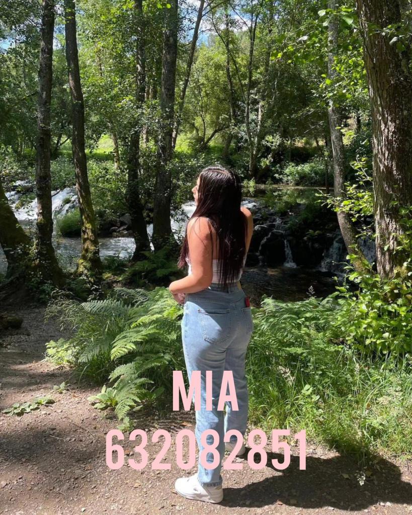 Chica busca chico en Cádiz: 