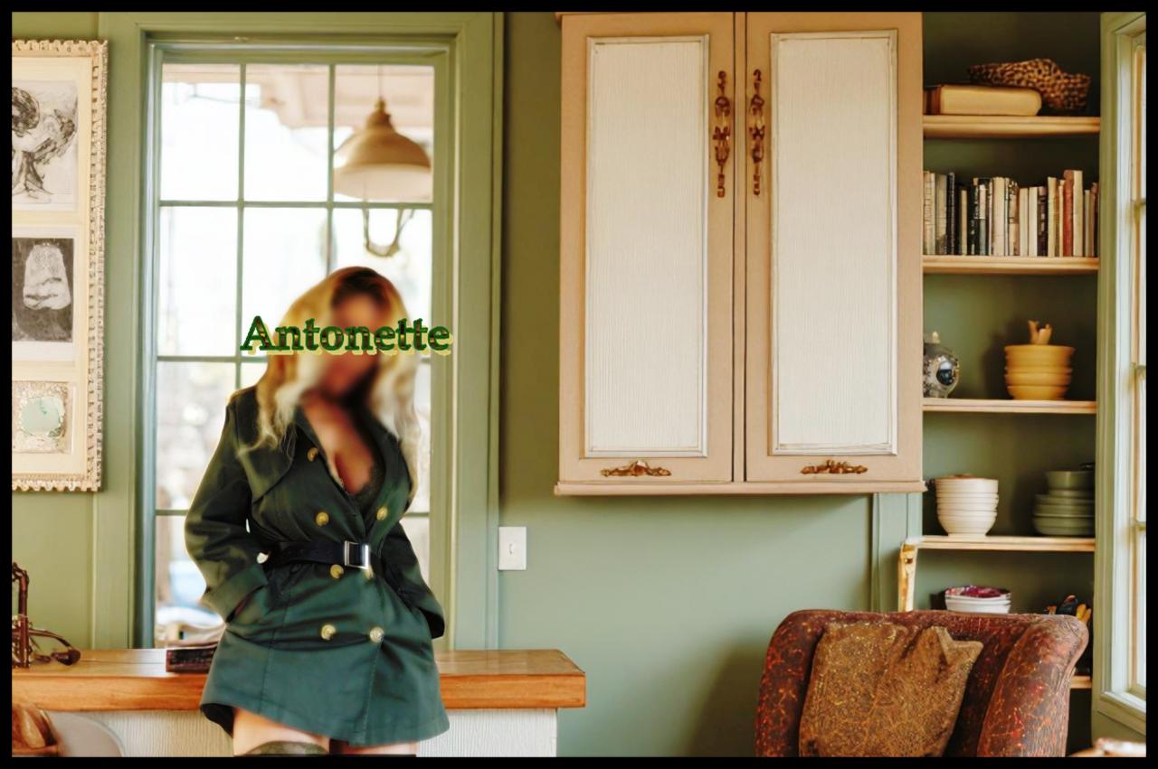 632166096: Chica busca chico en Lérida