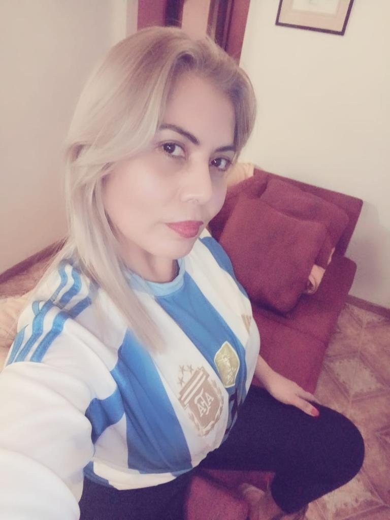 Chica busca chico en Granada: 