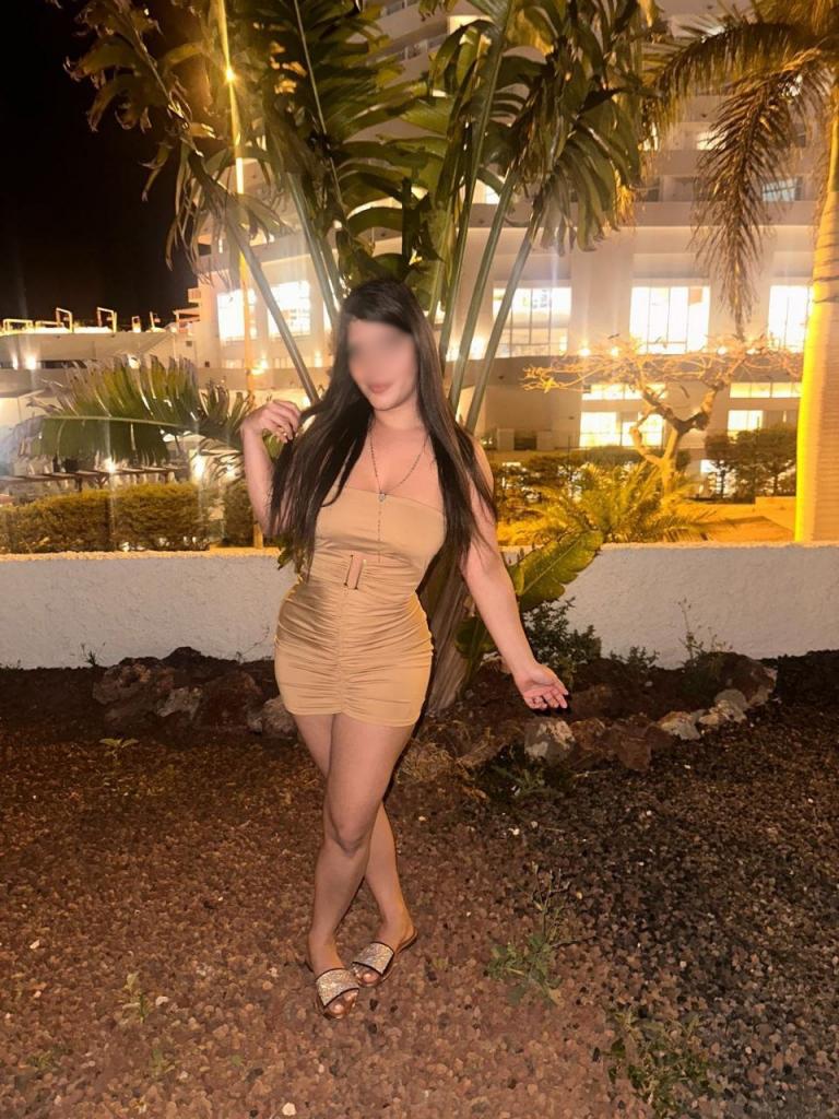 Chica busca chico en Tenerife: Chica busca chico