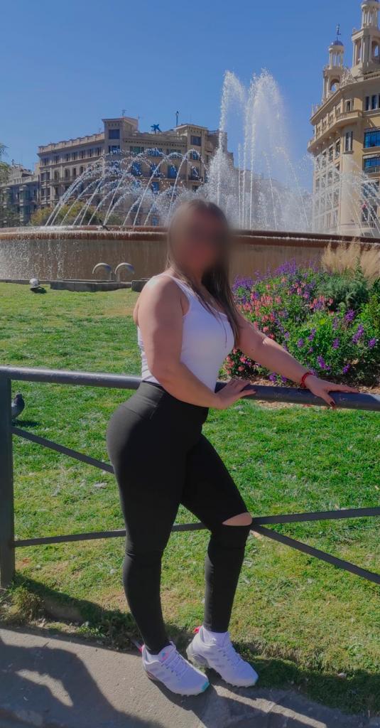 Chica busca chico en Barcelona: Chica busca chico
