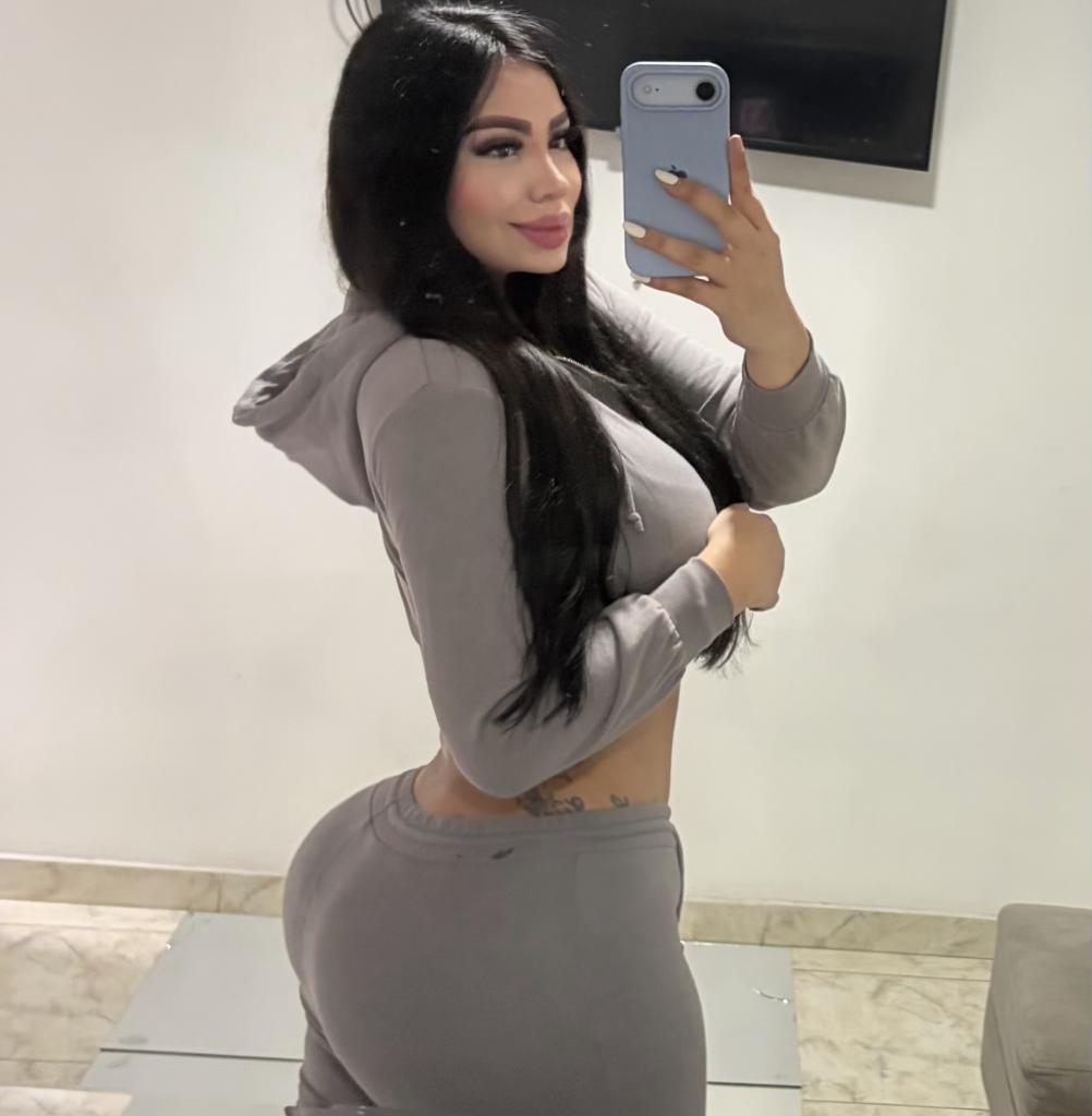 Chica busca chico en Mallorca: 