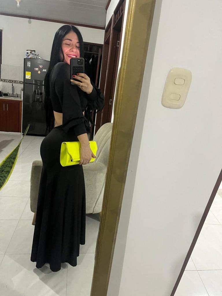 Chica busca chico en Tenerife: 