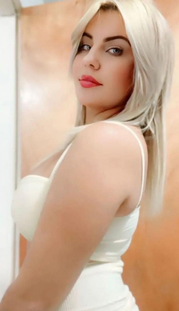 632550408: Chica busca chico en Cádiz