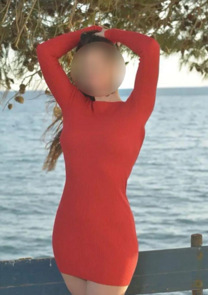 722222383: Chica busca chico en Cantabria