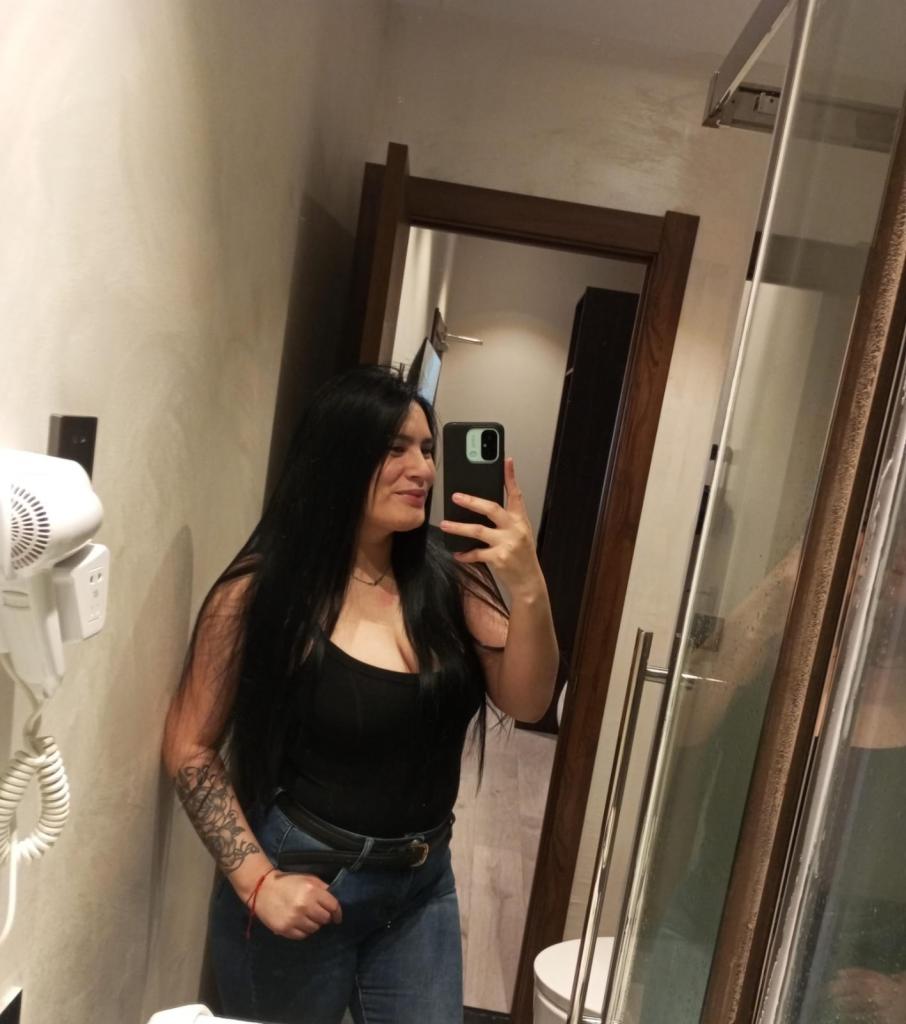647007073: Chica busca chico en Alicante