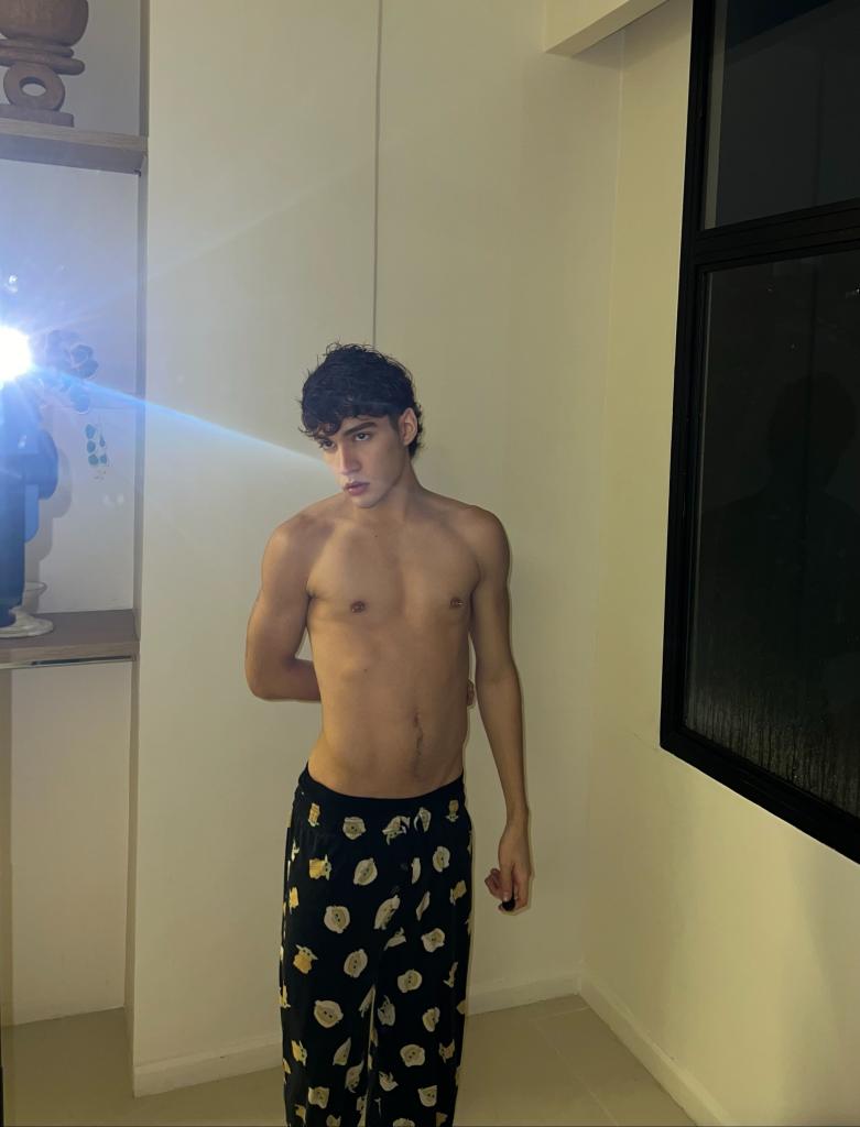 614608032: Chico busca chica en Madrid