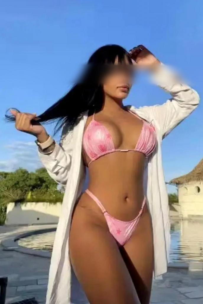 Chica busca chico en Tenerife: 