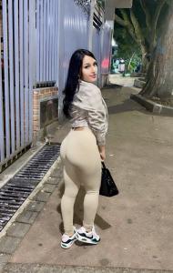 641382429: Chica busca chico en Valencia