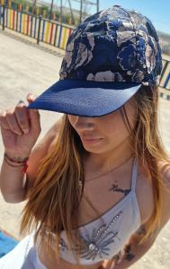 647936882: Chica busca chico en Madrid
